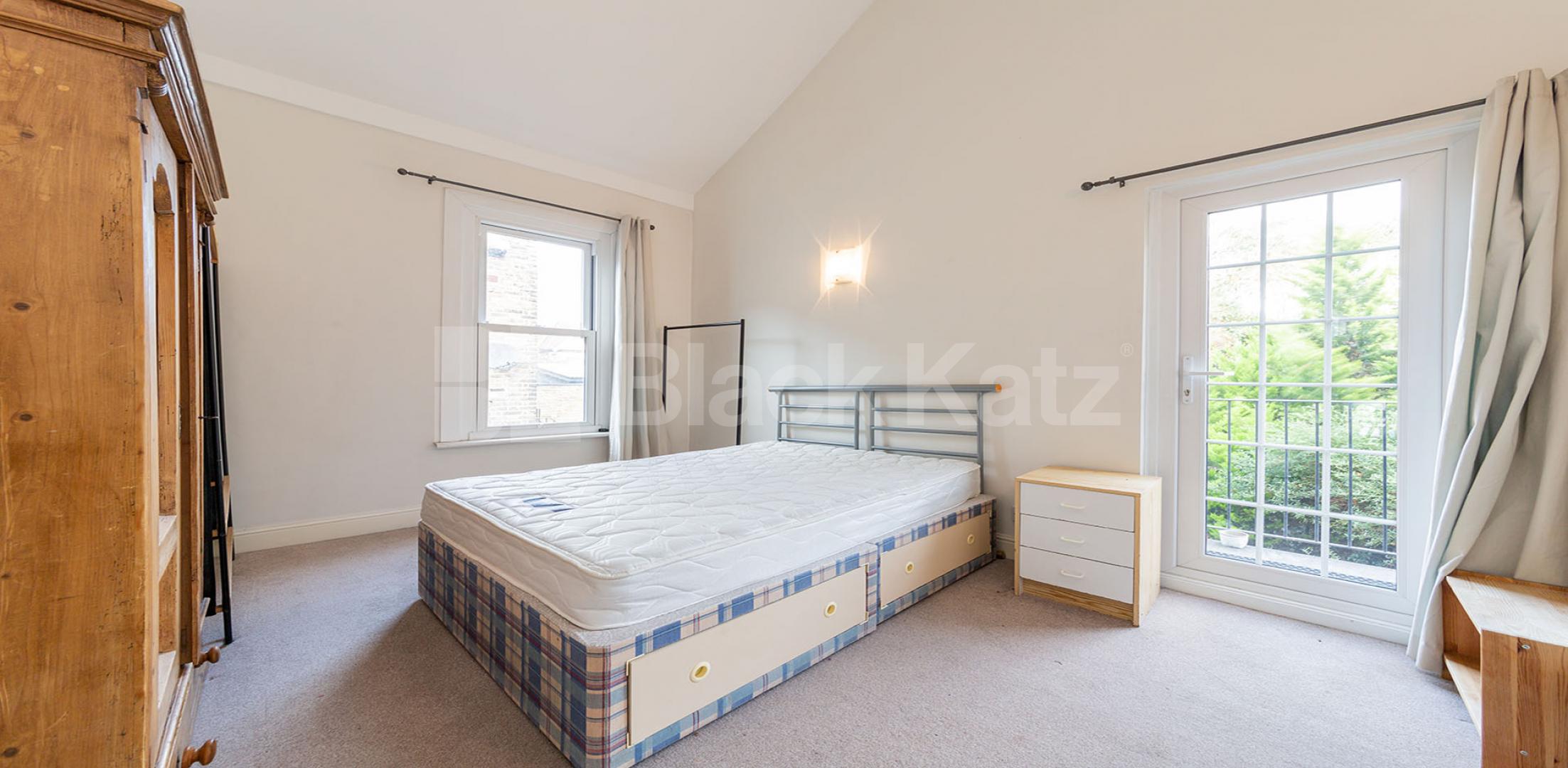 			NEW INSTRUCTION (Private Garden), 3 Bedroom, 1 bath, 1 reception Flat			 Pavillion Terrace, Wood Lane , North Kensington 